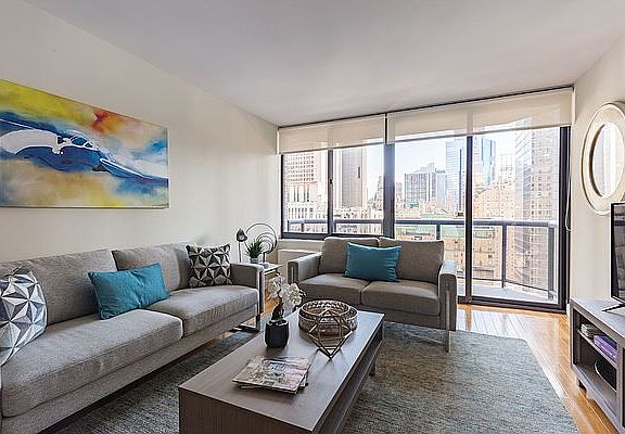 4th image of 235 W 48th St APT 38G