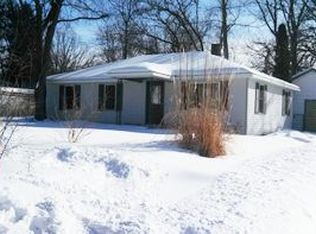 110 N Cedar St, Sanford, MI 48657