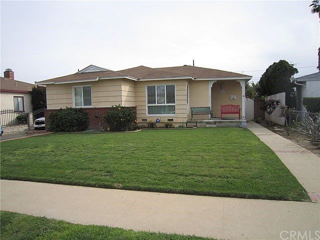 1st image of 1130 W 158th St