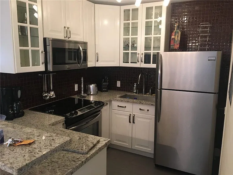 4564 El Mar Dr #4 — Photo 7