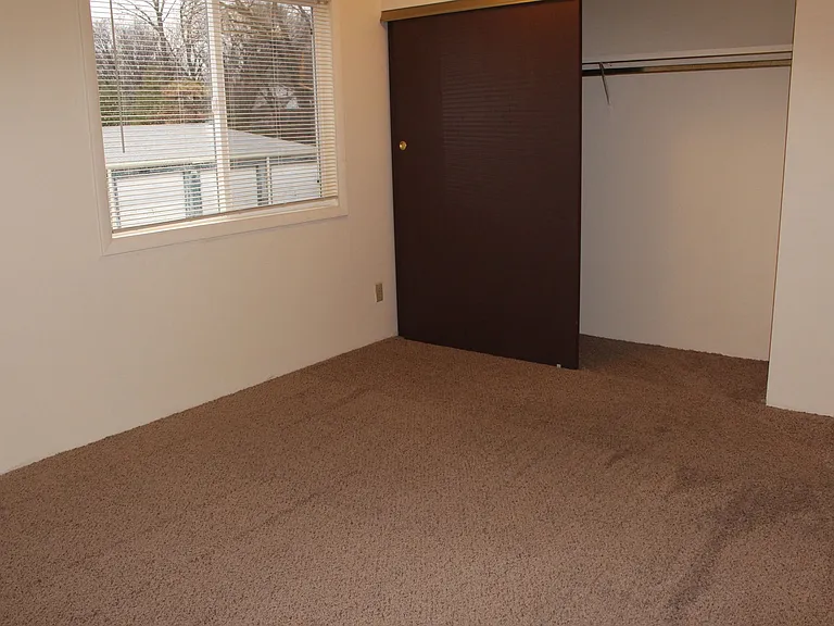 Winding Hills Apartments — Photo 75