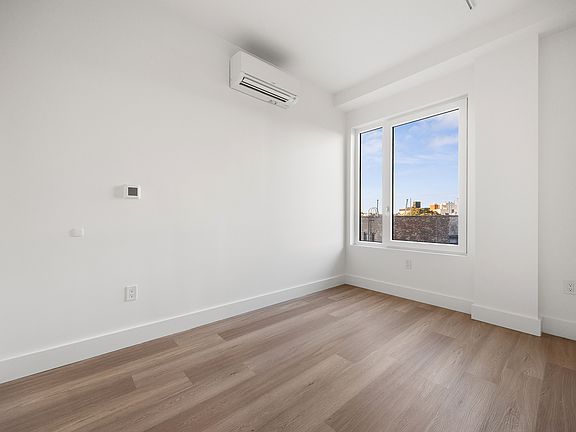 5th image of 1457 Flatbush Ave #618