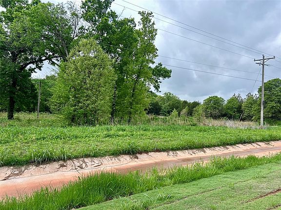 2nd image of 18900 State Highway 39