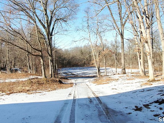 2nd image of 20 Apothecaries Hall Road