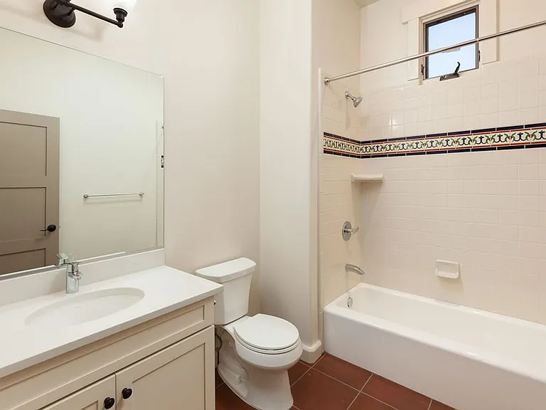 1740 Arcadian Ave — Photo 13