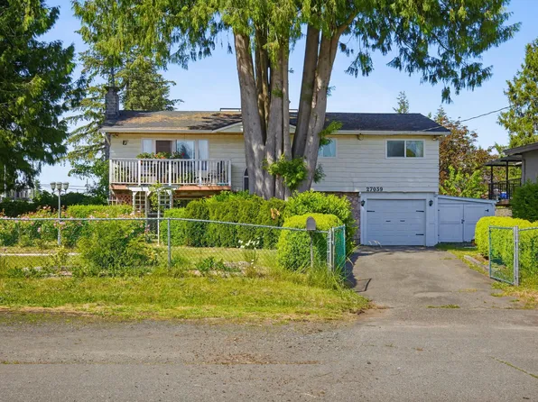 27039 28b Ave, Langley, BC V4W 3A5