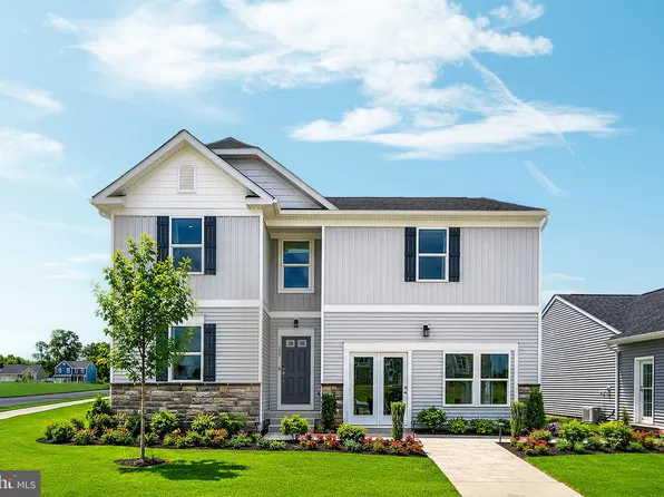 11 Thorton Ave, Ranson, WV 25438