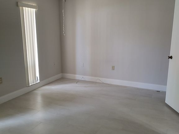 3rd image of 4840 1st St N #4840