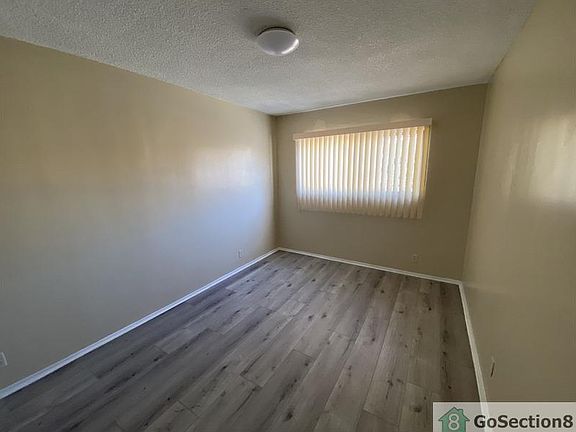 4th image of 4716 Saint Elmo Dr #8