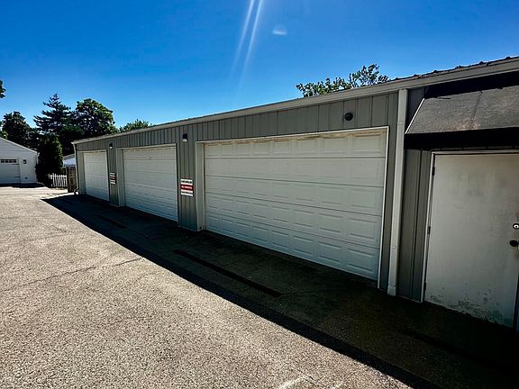 4th image of 10413 Taylorsville Rd