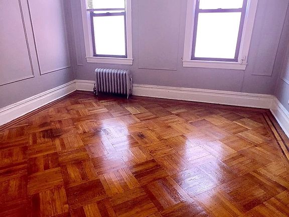 4th image of 24-23 41st St #2