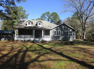 332 Campbell Rd, Ridgeville, SC 29472
