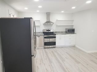 205 Gleasondale Rd, Stow, MA 01775