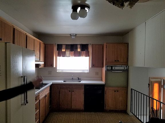 4th image of 106 College Park Dr