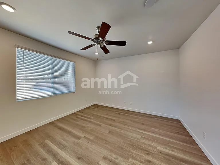 12246 W Burruel Creek Ln — Photo 7