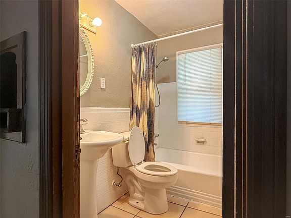 5th image of 8328 Osborn Dr