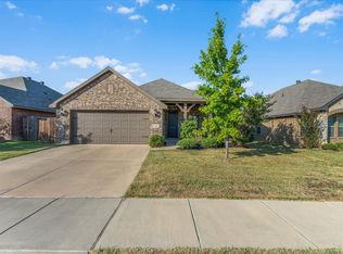 4136 Sweet Clover Ln, Crowley, TX 76036