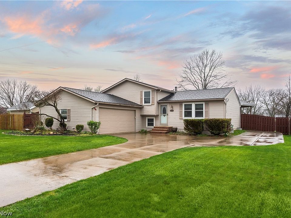 1st image of 9050 Groveside Dr