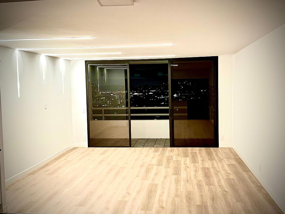 1st image of 343 Pioneer Dr Unit 1501
