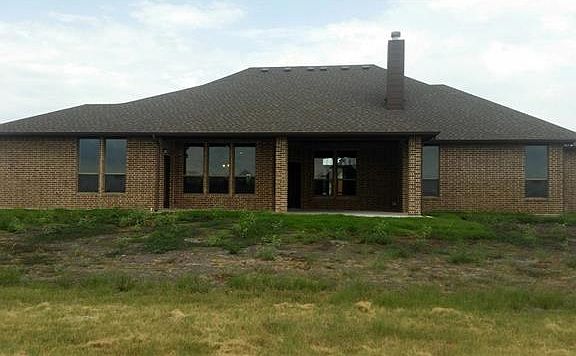 2nd image of 2419 Gail St