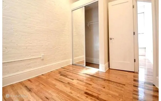 Rented by Douglas Elliman | media 26