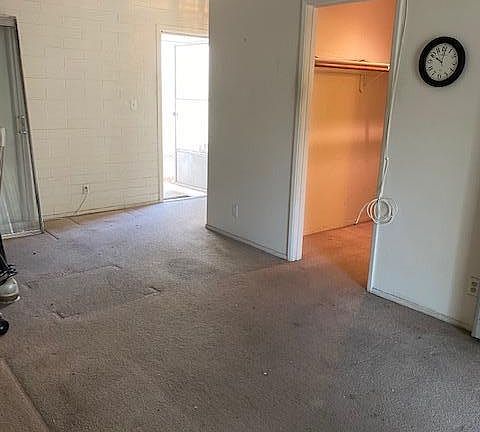 2nd image of 1459 S Jones Blvd #F105