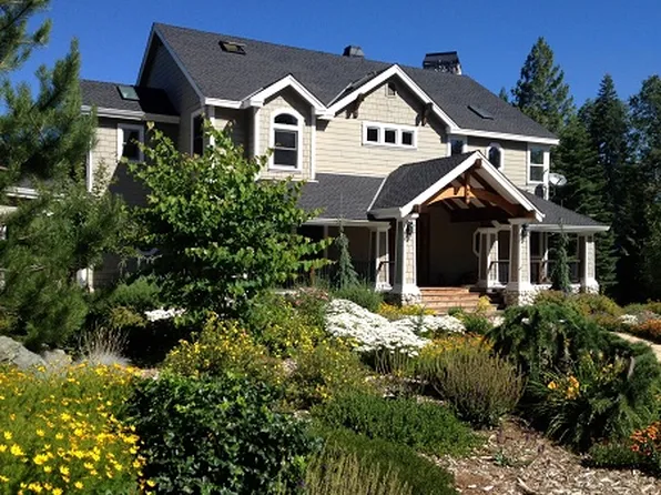 10112 Old Blue Rd, Nevada City, CA 95959