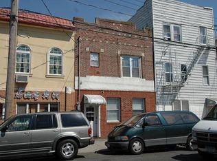 2825 W 15th St, Brooklyn, NY 11224