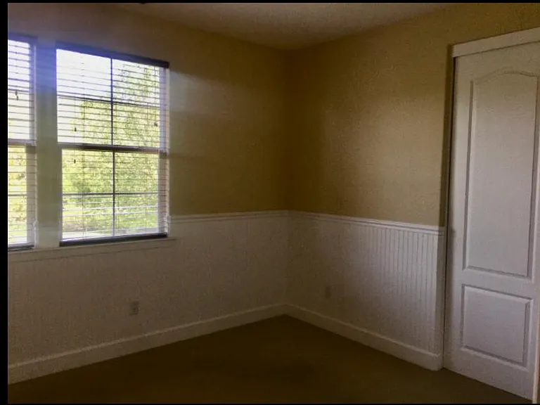 6375 Newhaven Ln — Photo 6