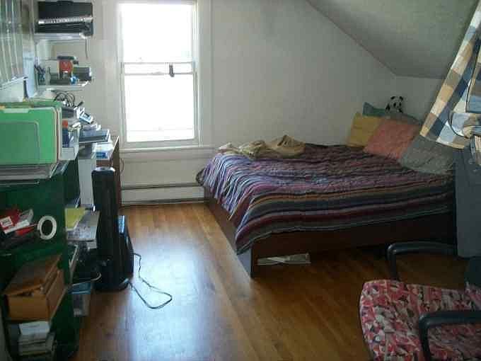 2nd image of 3-34 Magazine St #3