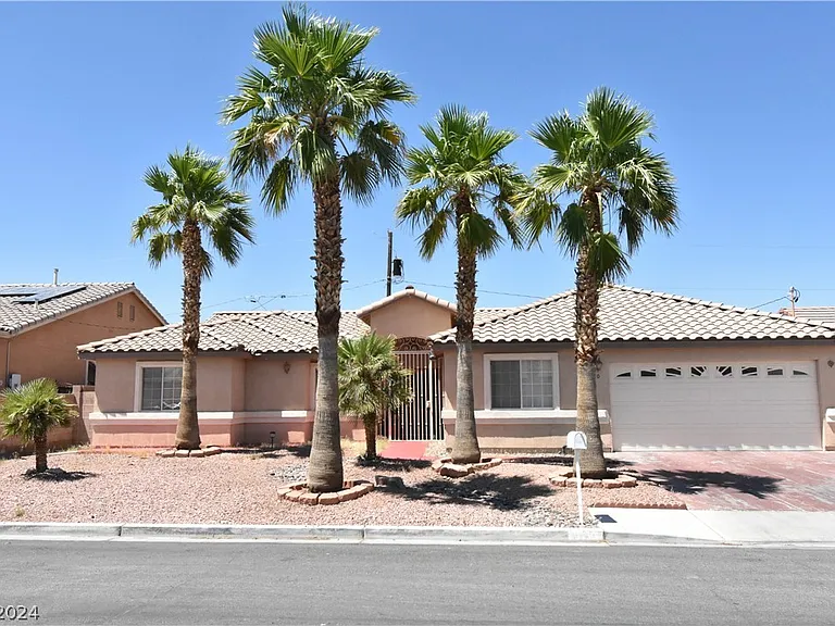 4820 Patterson Ave — Photo 1
