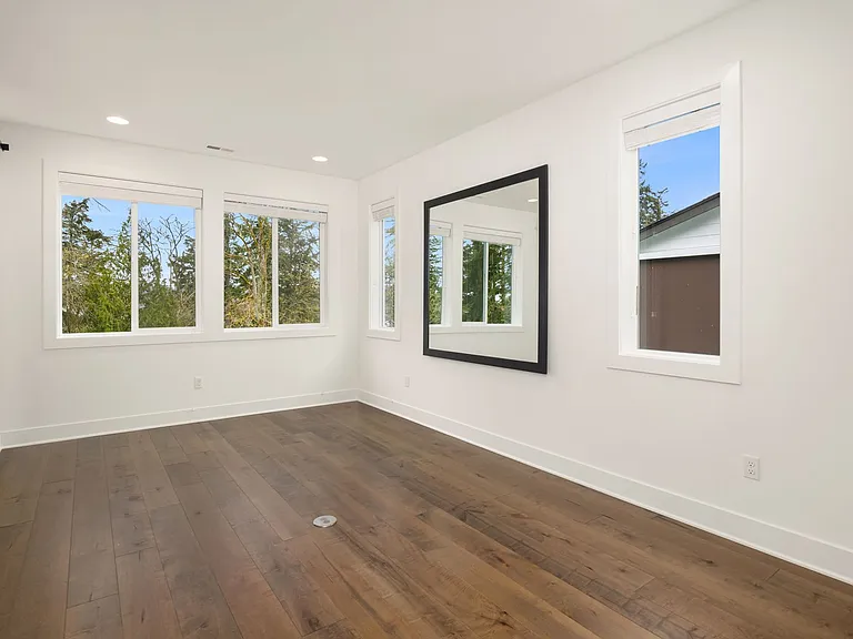 7967 112th Ln SE — Photo 32
