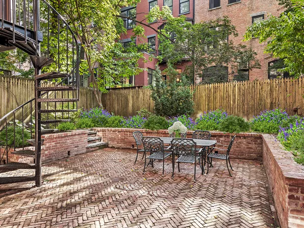 842 Carroll Street image 17 of 17