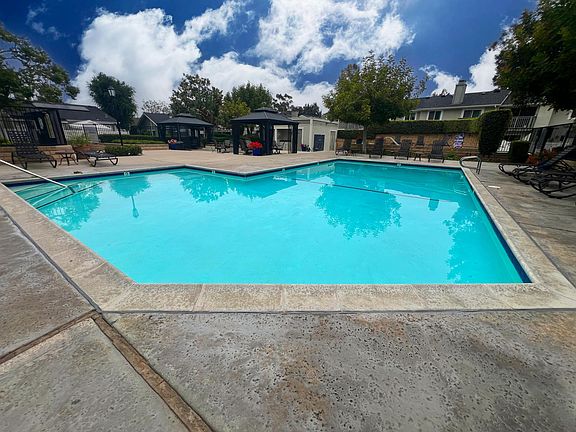 Community Swimming pool and entertainment area.