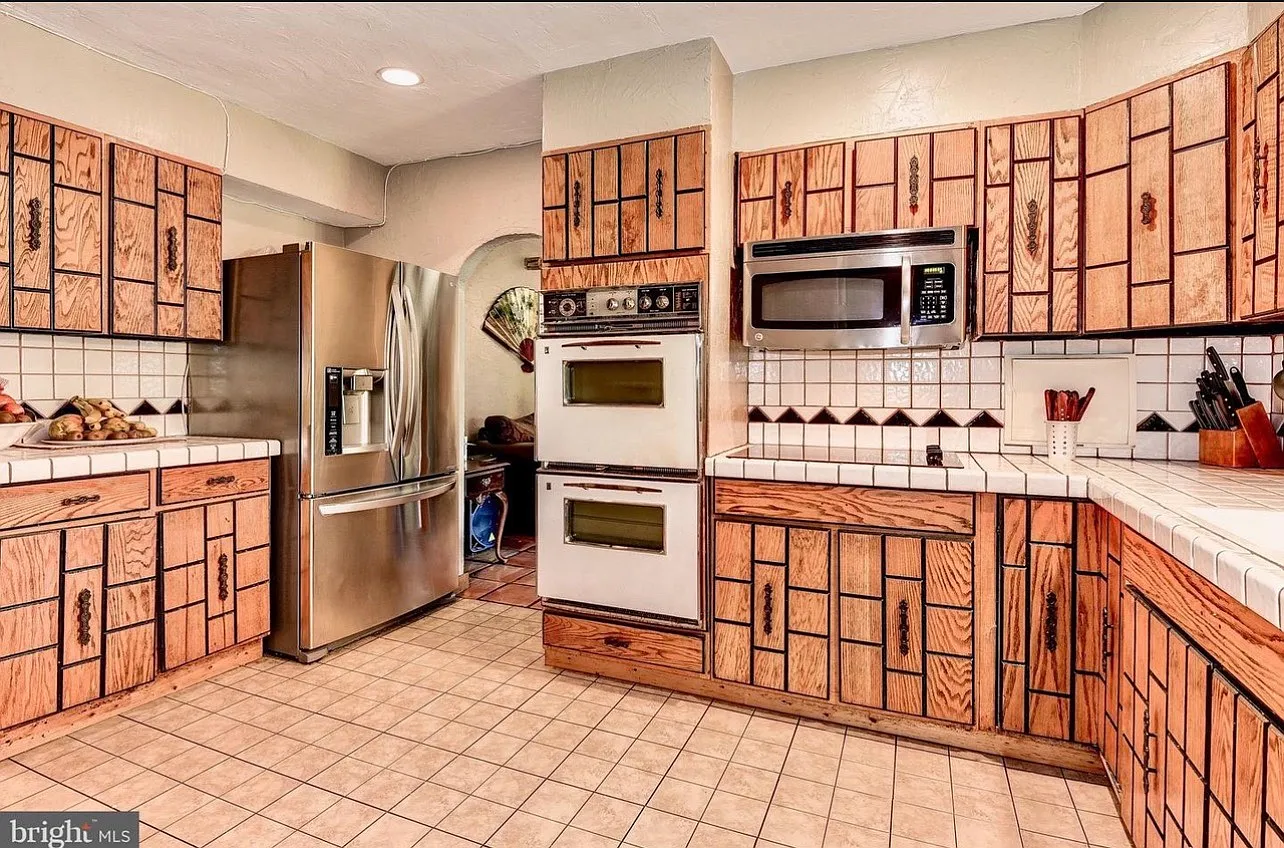 10017 Worrell Ave — Photo 4