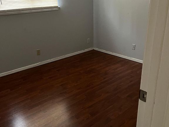 5th image of 6309 Craigwood Cir