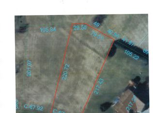 1277 Chadbourne Dr, Davis, IL