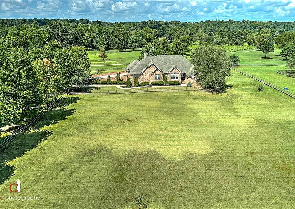 1st image of 9736 Wager Rd