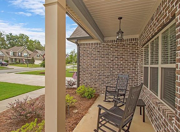 4th image of 6326 Southbroom Dr