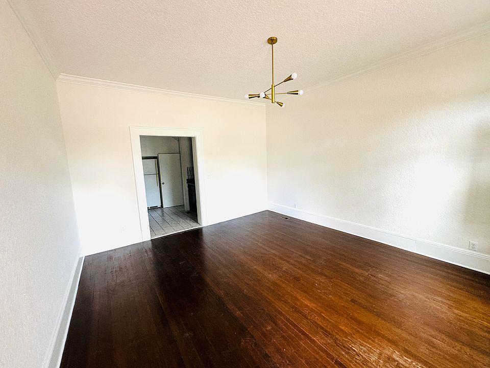 Living Room- you enter here from front door