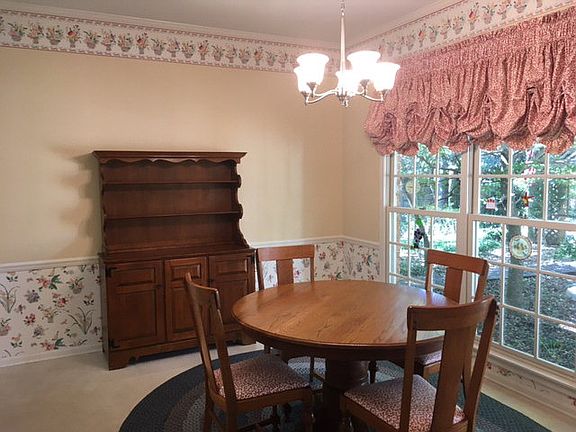 3rd image of 2418 Stonewood Dr