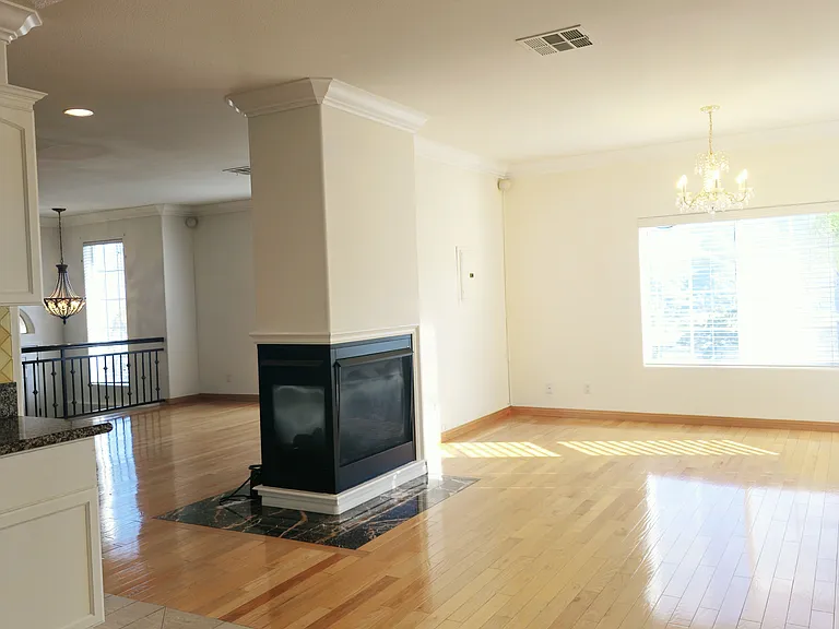 4516 Ramsdell Ave #125 — Photo 11