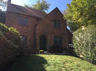 829 Parkside Ave, Mt Lebanon, PA 15228