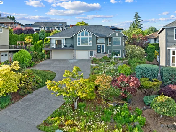2709 NW 9th Ave, Camas, WA 98607