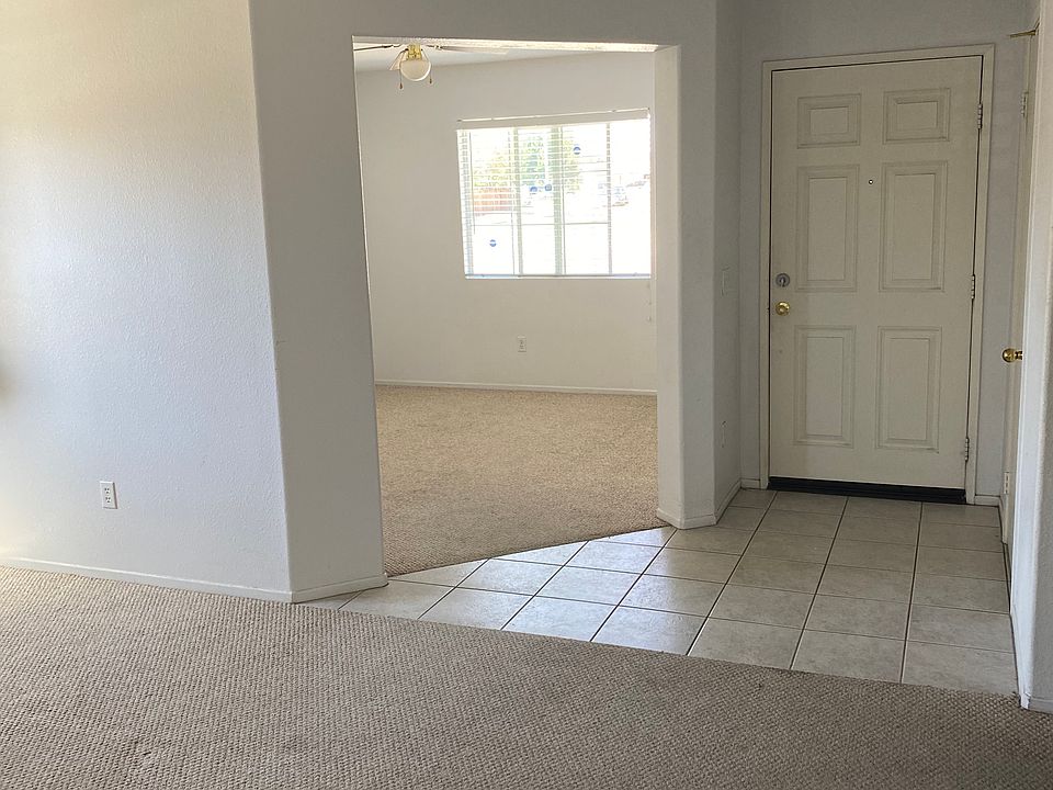 2nd image of 13537 Winewood St