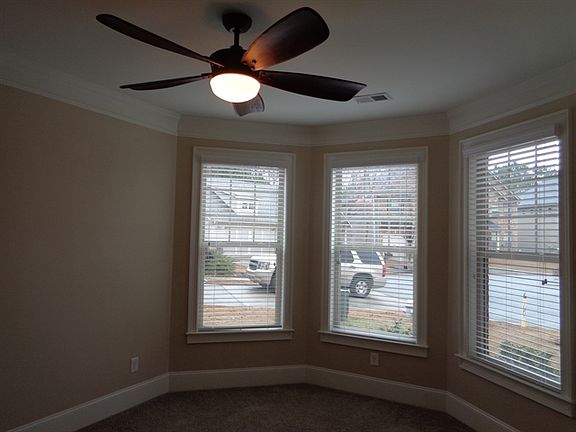 3rd image of 3433 Woodshade Dr