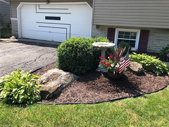 3rd image of 4107 Baymar Dr