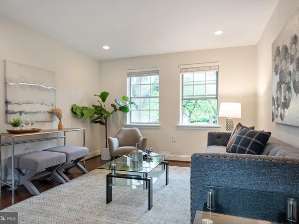6600 Potomac Ave APT A1, Alexandria, VA 22307