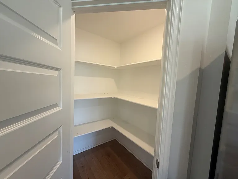 16213 Maroon Dr — Photo 12