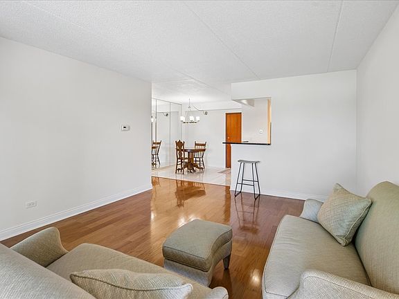 5th image of 7707 W Irving Park Rd APT 308